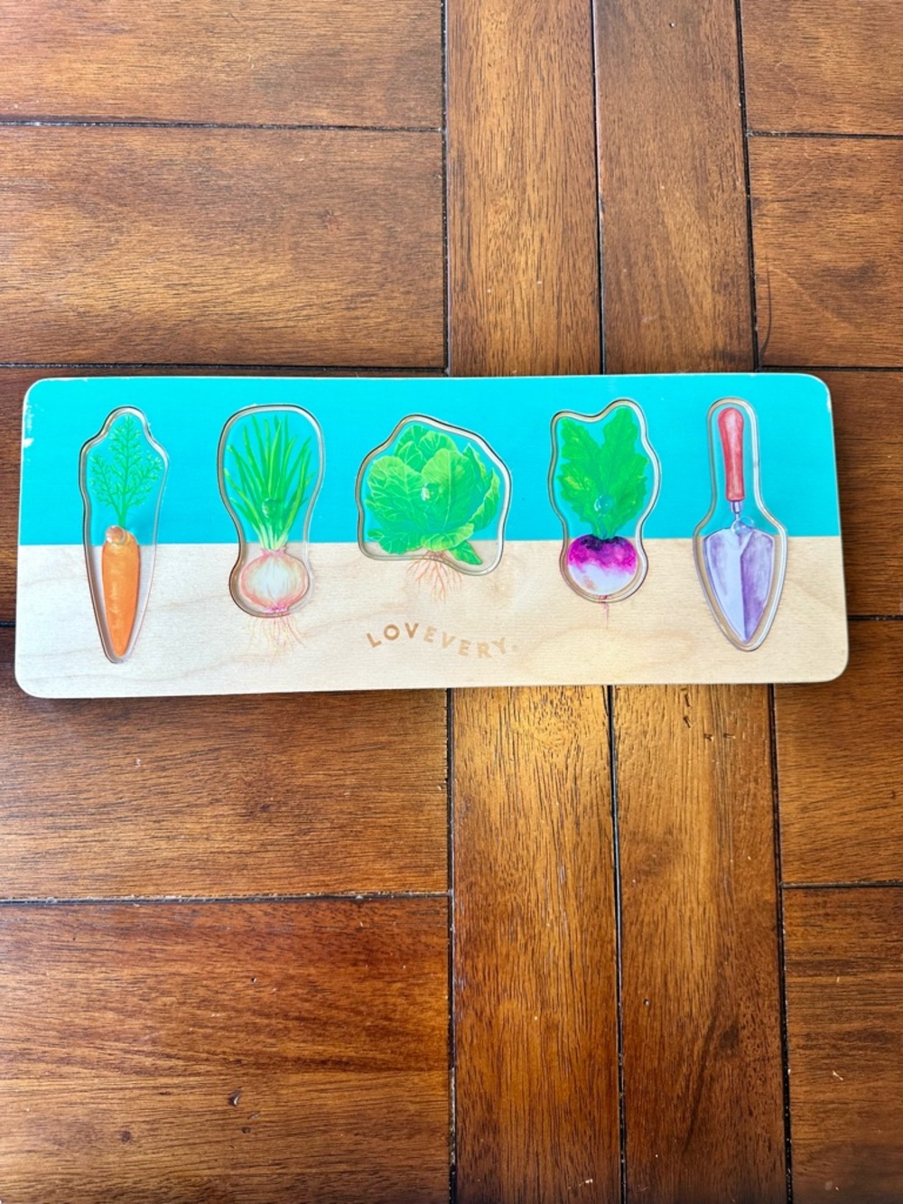 Lovevery Vegetable / Community Garden Puzzle